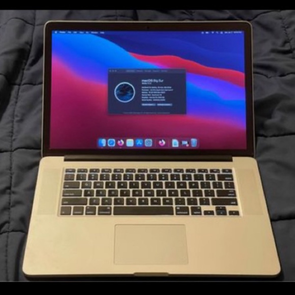 Top Spec 2014 Macbook Pro Bundle - Retina 15”, 1 TB SSD, 16 GB RAM, i7 2.8Ghz
